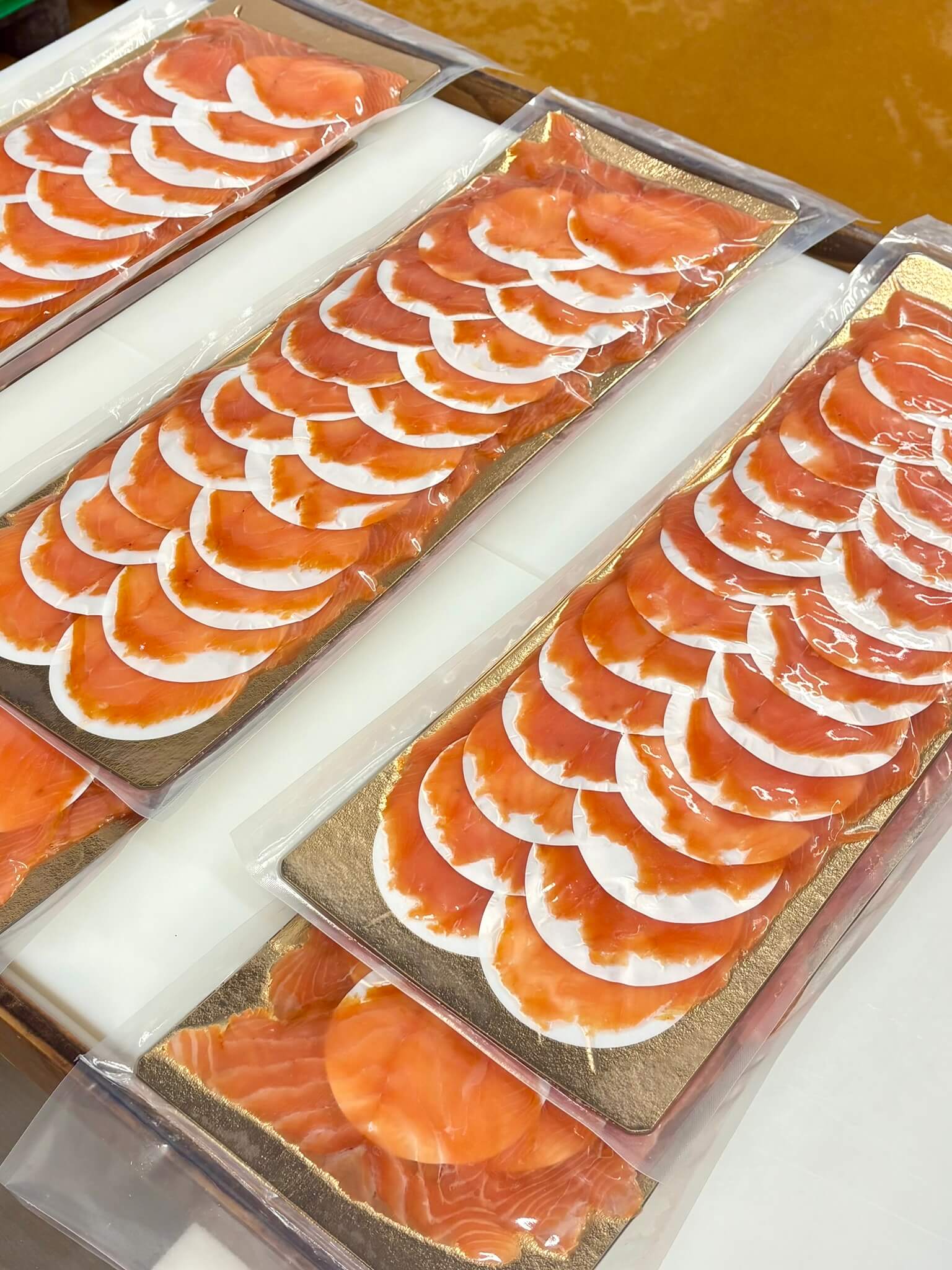 Plateaux de saumon fumé Simon Dutriaux, offre CSE